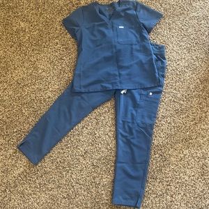 Figs scrubs set dark harbor